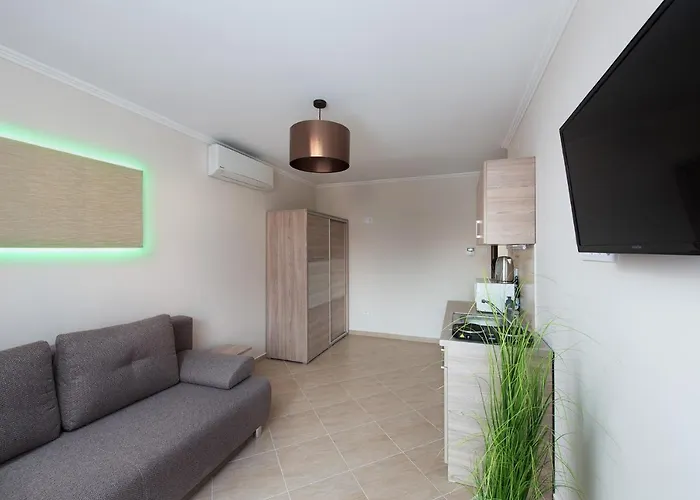 Aparthotel Gold De Luxe 3*