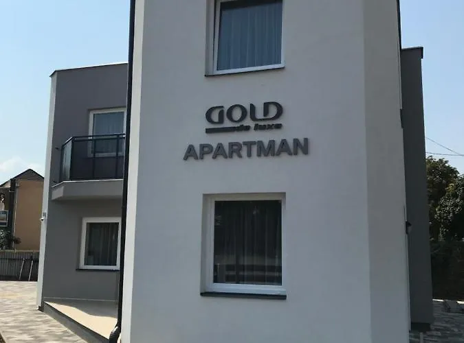 Aparthotel Gold De Luxe 3*